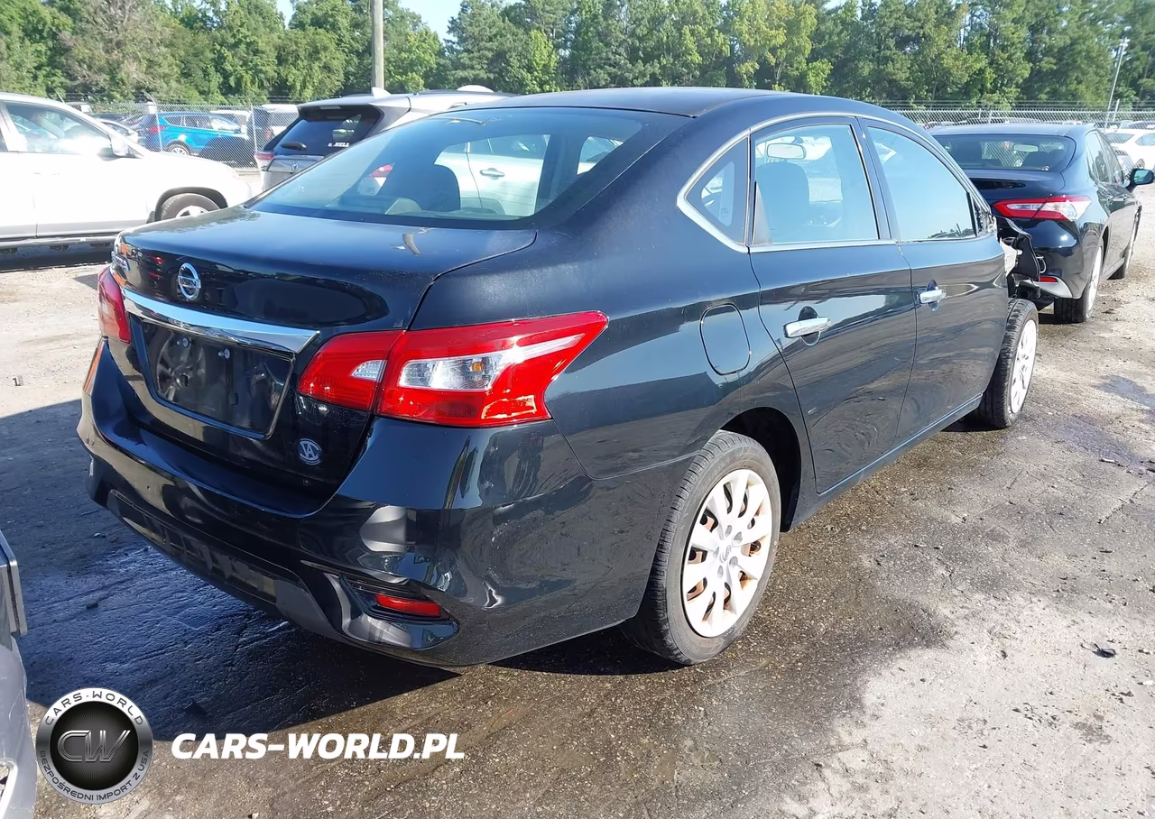 2018 Nissan Sentra S VIN:3N1AB7AP6JY326785 - 4