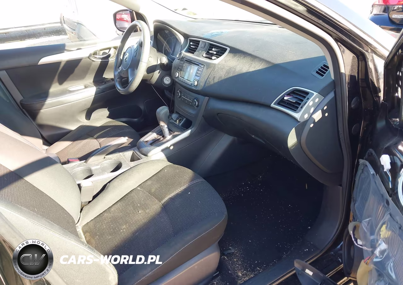 2018 Nissan Sentra S VIN:3N1AB7AP6JY326785 - 5