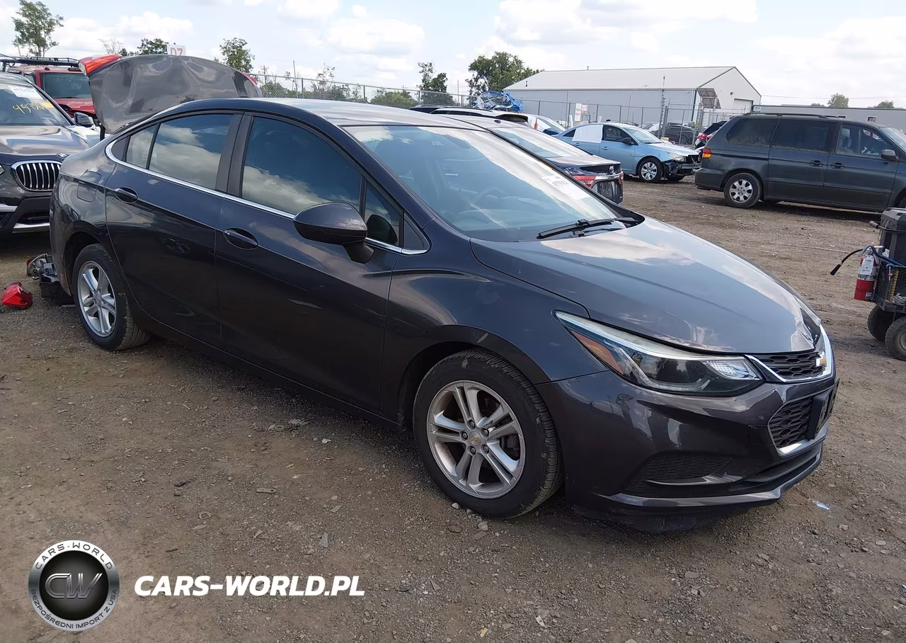 2017 Chevrolet Cruze Lt Auto – zdjęcie 1 z 19