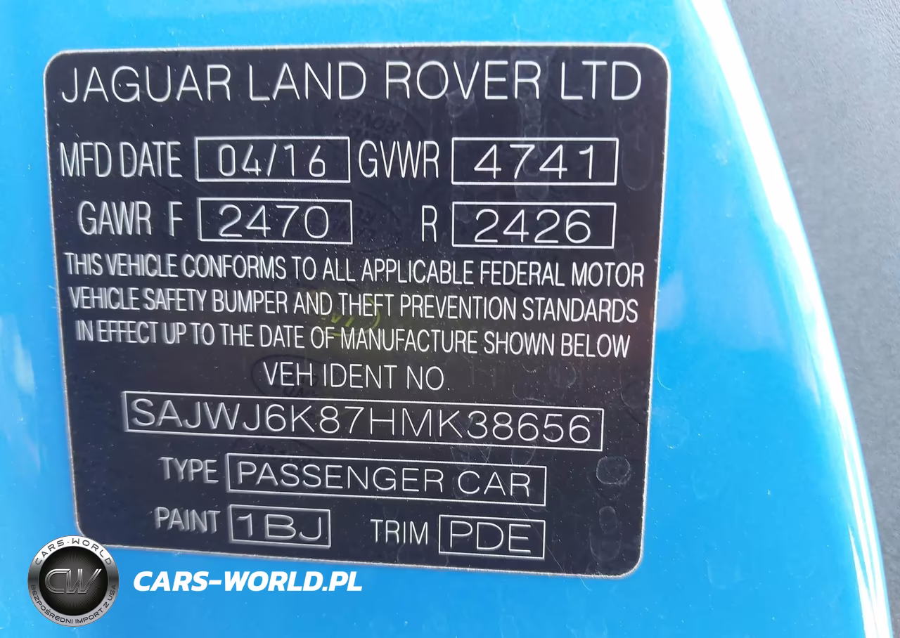 2017 Jaguar F-Type Svr VIN:SAJWJ6K87HMK38656 - 9