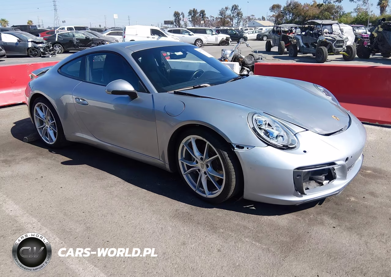 2017 Porsche 911 Carrera-Carrera 4