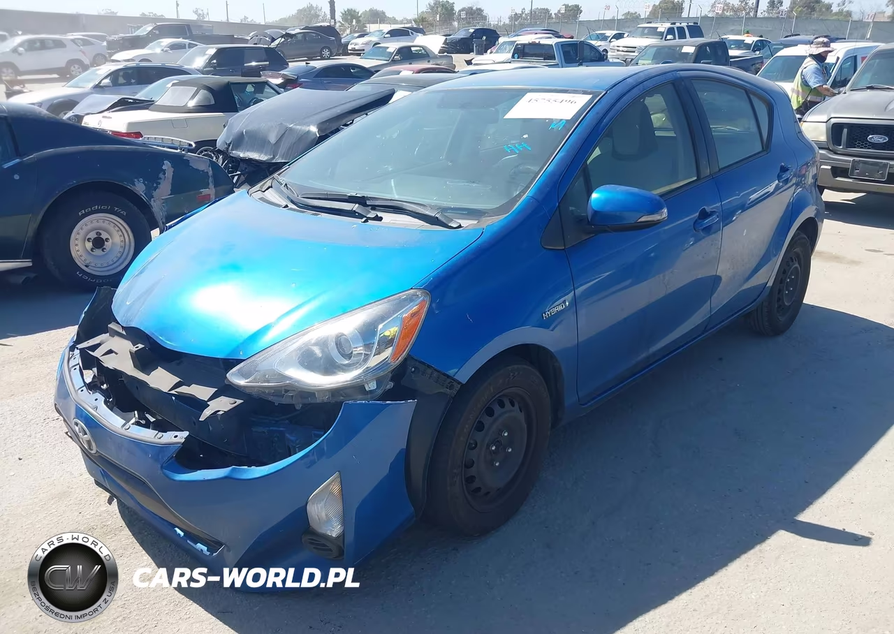 2015 Toyota Prius C One VIN:JTDKDTB30F1104013 - 2