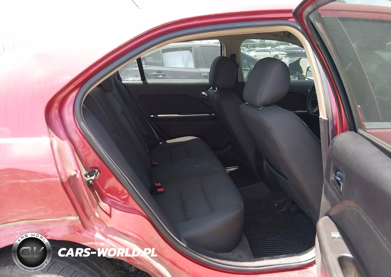 2012 Ford Fusion Se VIN:3FAHP0HA5CR246449 - 8