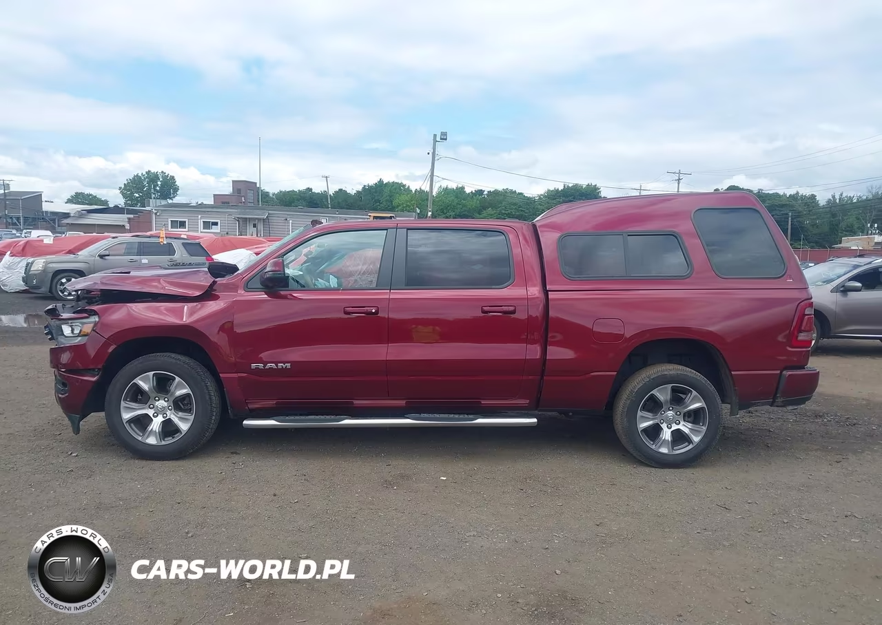 2024 Ram 1500 Laramie 4X4 6'4 Box VIN:1C6SRFRT4RN110054 - 14