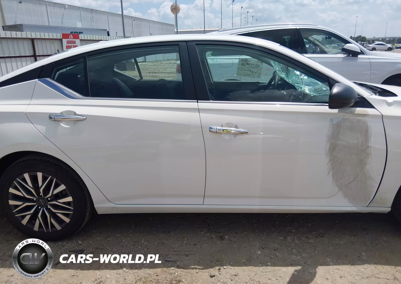 2025 Nissan Altima 2.5 Sv VIN:1N4BL4DV2SN362713 - 13