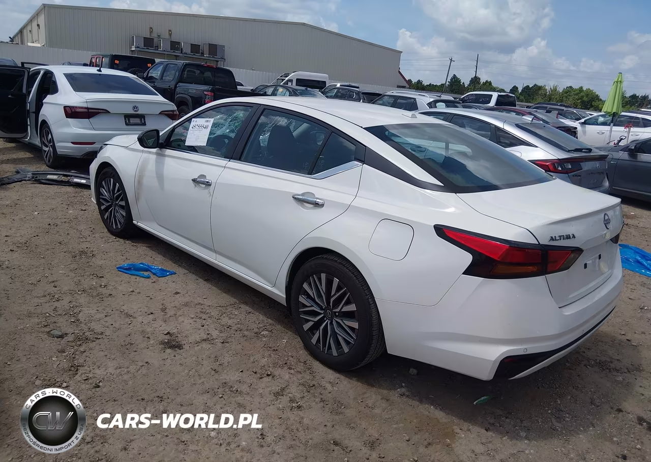 2025 Nissan Altima 2.5 Sv VIN:1N4BL4DV2SN362713 - 3
