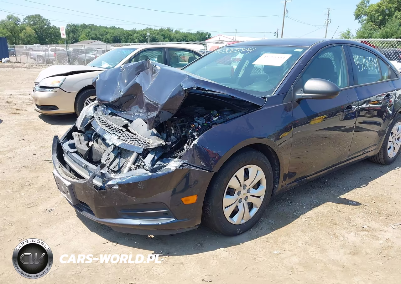 2014 Chevrolet Cruze Ls Auto VIN:1G1PA5SH8E7256566 - 6