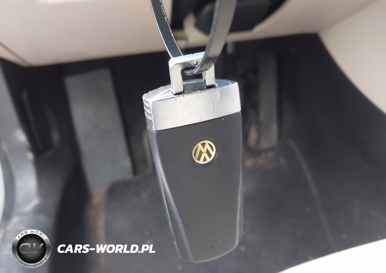 2010 Volkswagen Cc Sport VIN:WVWMN7AN9AE535726 - 11