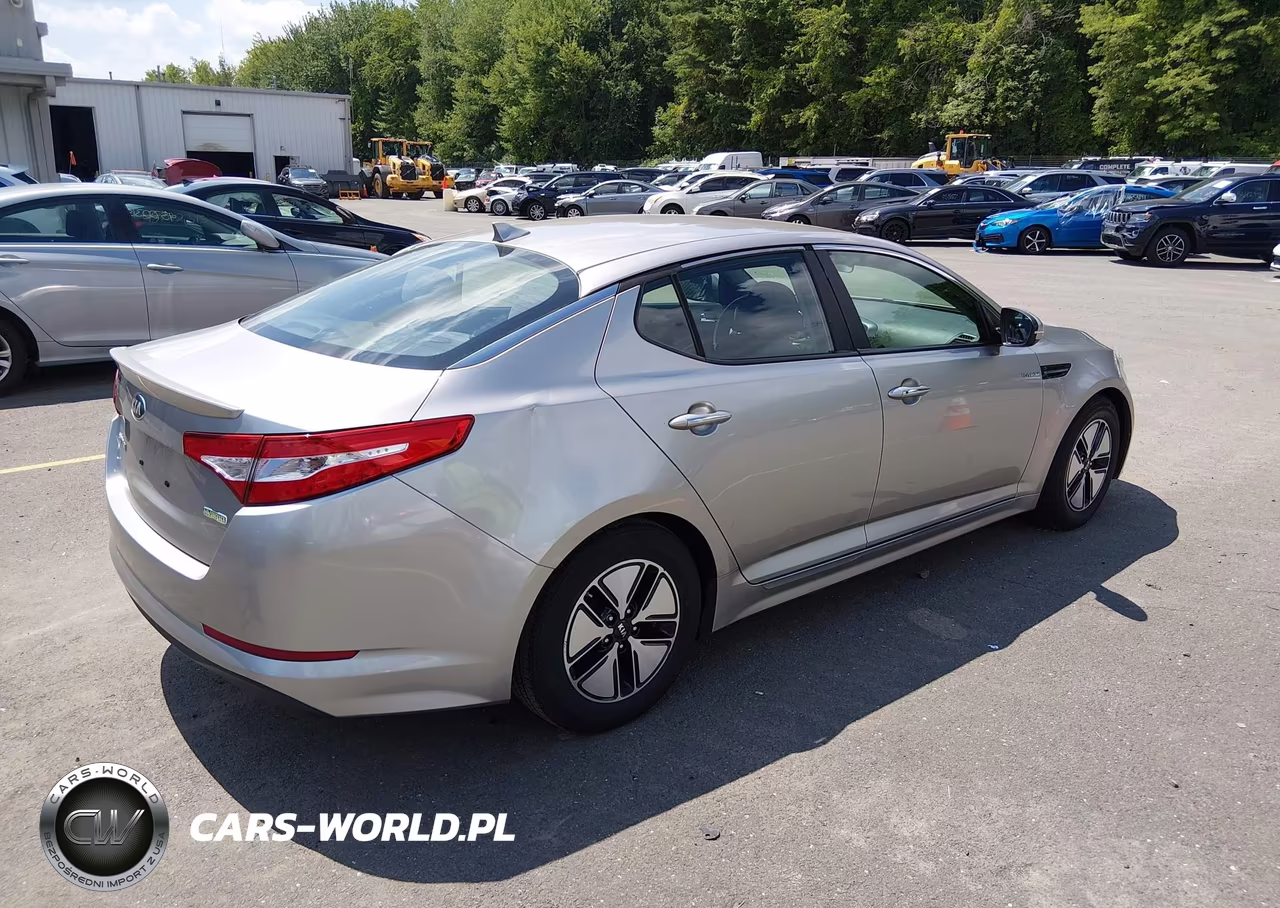 2013 Kia Optima Hybrid Lx VIN:KNAGM4AD4D5045038 - 4