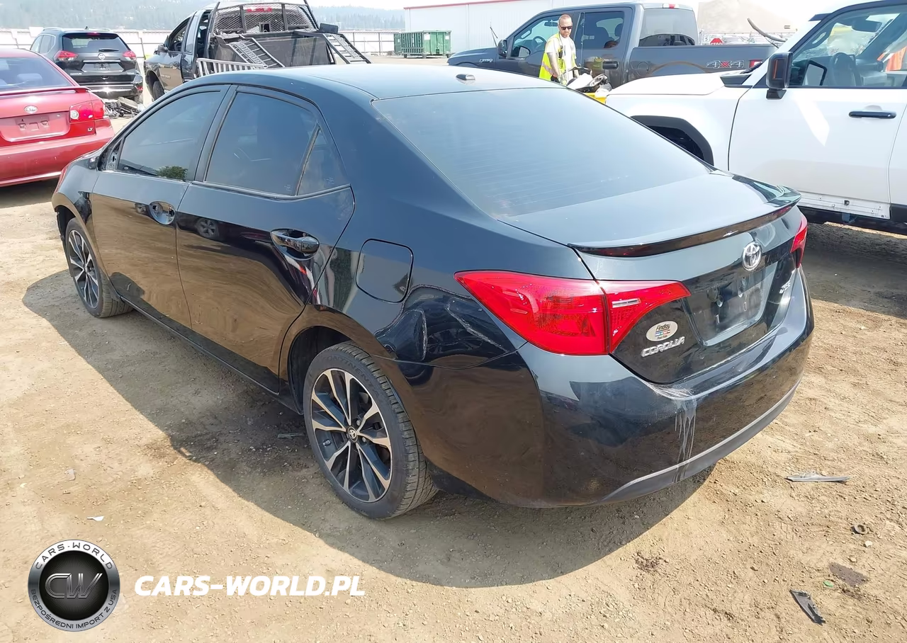 2017 Toyota Corolla Xse VIN:2T1BURHE6HC911789 - 3