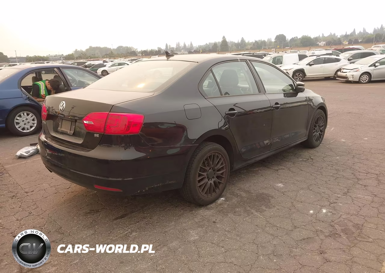 2014 Volkswagen Jetta 1.8T Se VIN:3VWD17AJ2EM413117 - 4