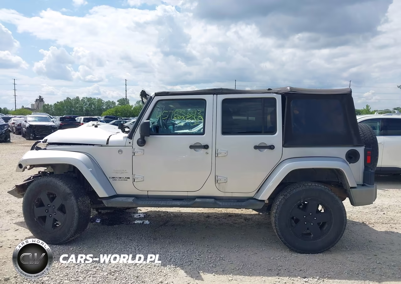 2011 Jeep Wrangler Unlimited Sahara VIN:1J4BA5H14BL512324 - 15