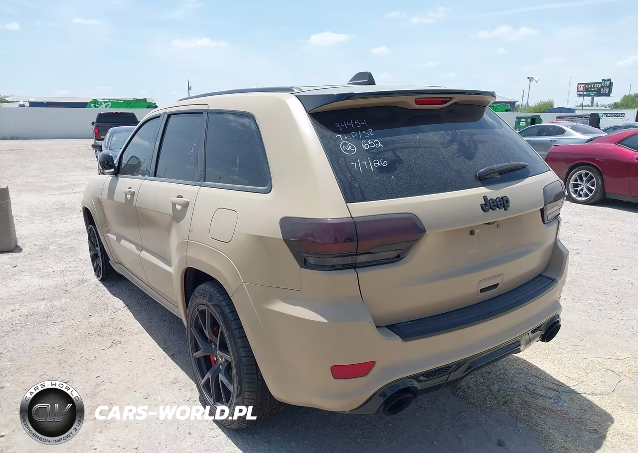 2020 Jeep Grand Cherokee Srt VIN:1C4RJFDJ2LC352557 - 3