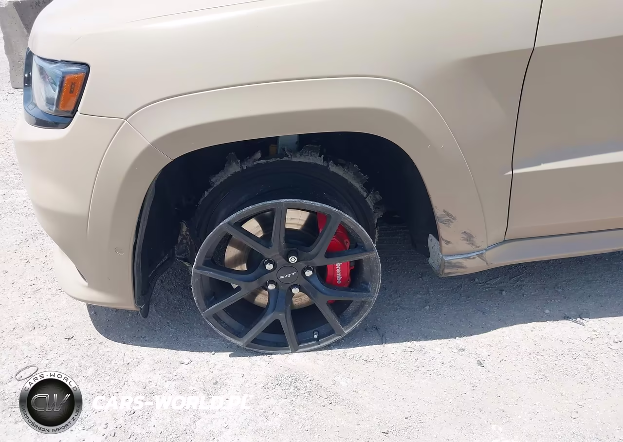 2020 Jeep Grand Cherokee Srt VIN:1C4RJFDJ2LC352557 - 6
