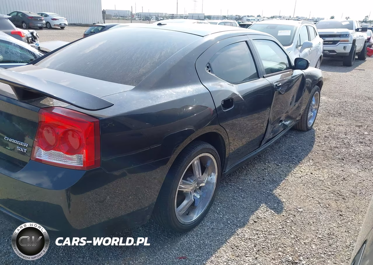 2010 Dodge Charger Sxt VIN:2B3CA3CV0AH243017 - 4