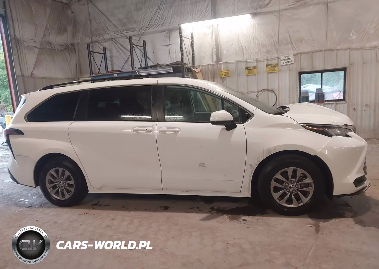 2022 Toyota Sienna Le VIN:5TDKRKEC5NS103223 - 13