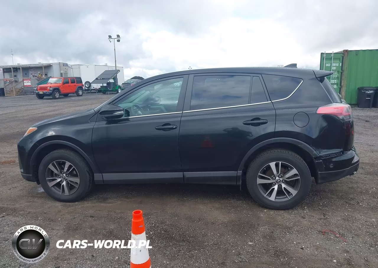 2018 Toyota Rav4 Xle VIN:2T3RFREVXJW753420 - 14