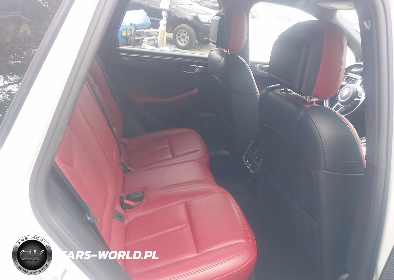 2018 Porsche Macan Sport Edition VIN:WP1AA2A50JLB18376 - 8
