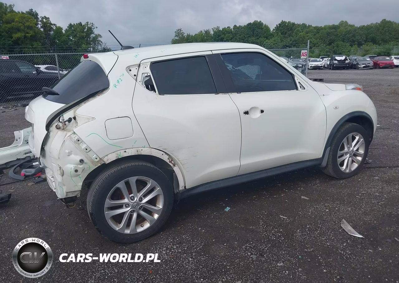 2012 Nissan Juke Sv VIN:JN8AF5MV9CT121896 - 4