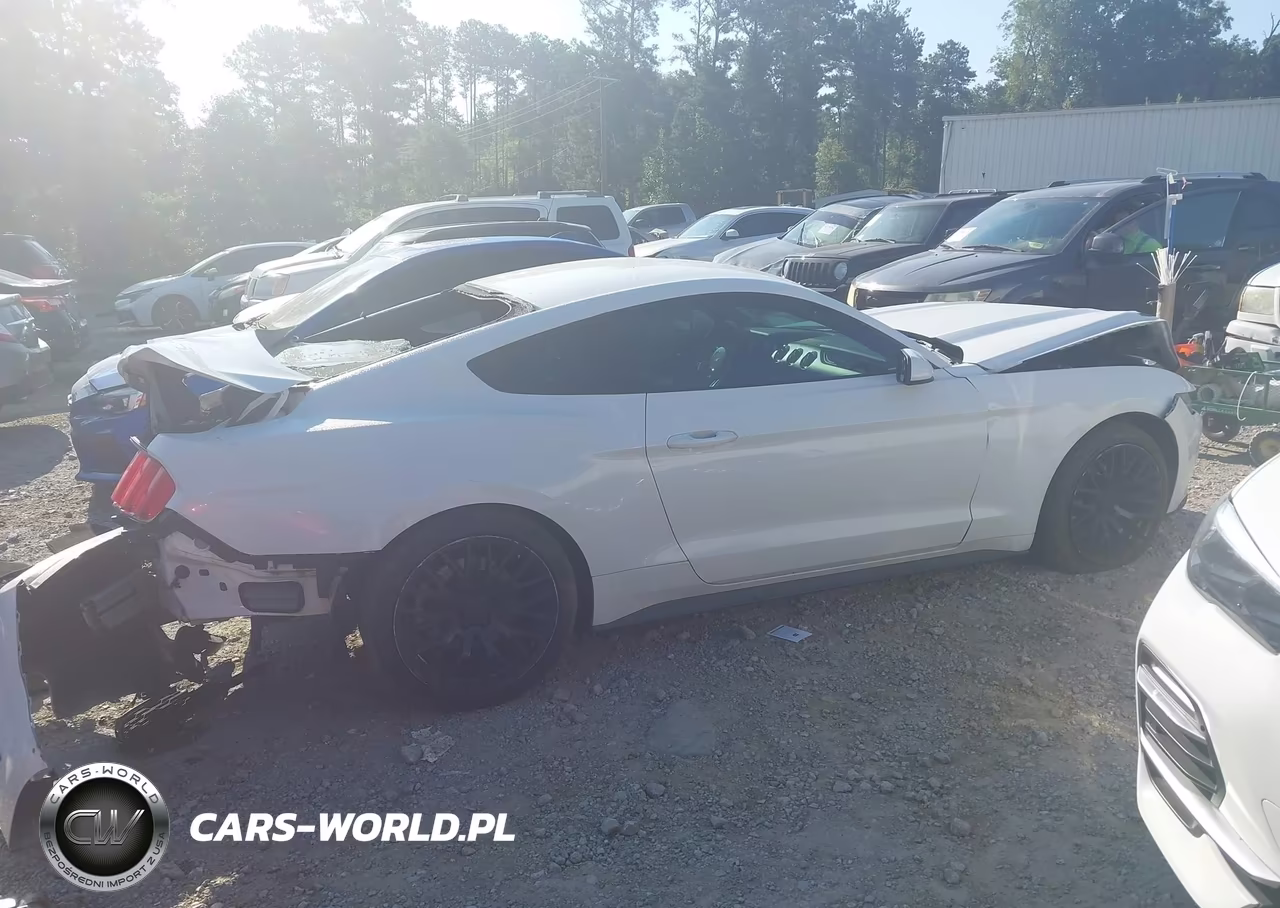 2016 Ford Mustang V6 VIN:1FA6P8AM8G5288732 - 13