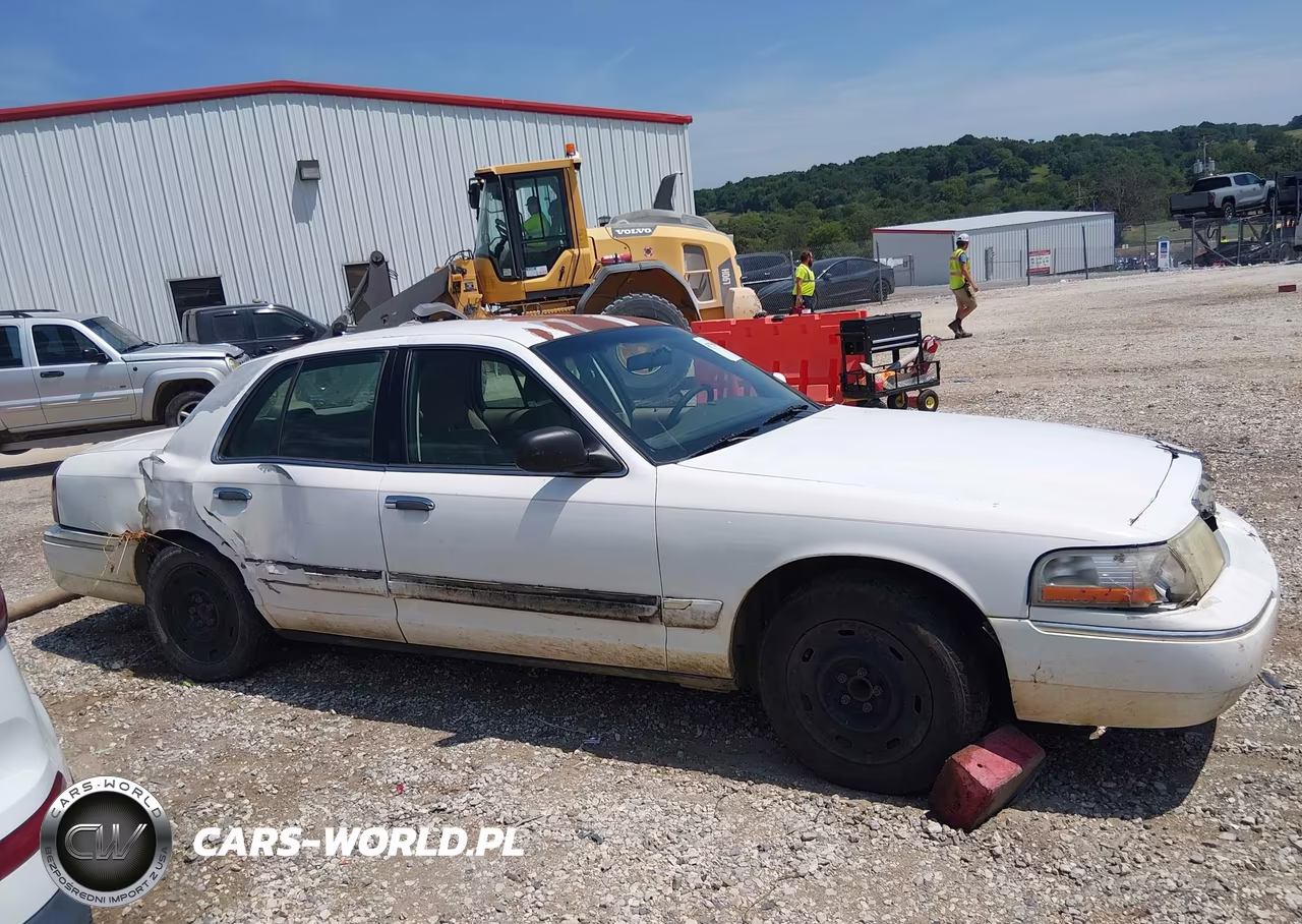 2003 Mercury Grand Marquis Gs VIN:2MEFM74W63X629420 - 14