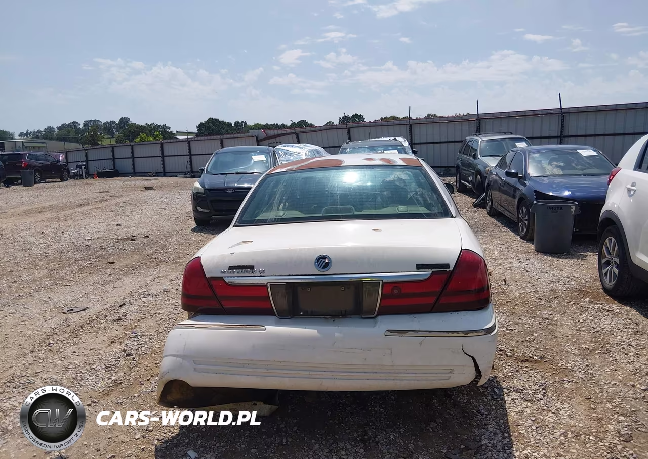 2003 Mercury Grand Marquis Gs VIN:2MEFM74W63X629420 - 17