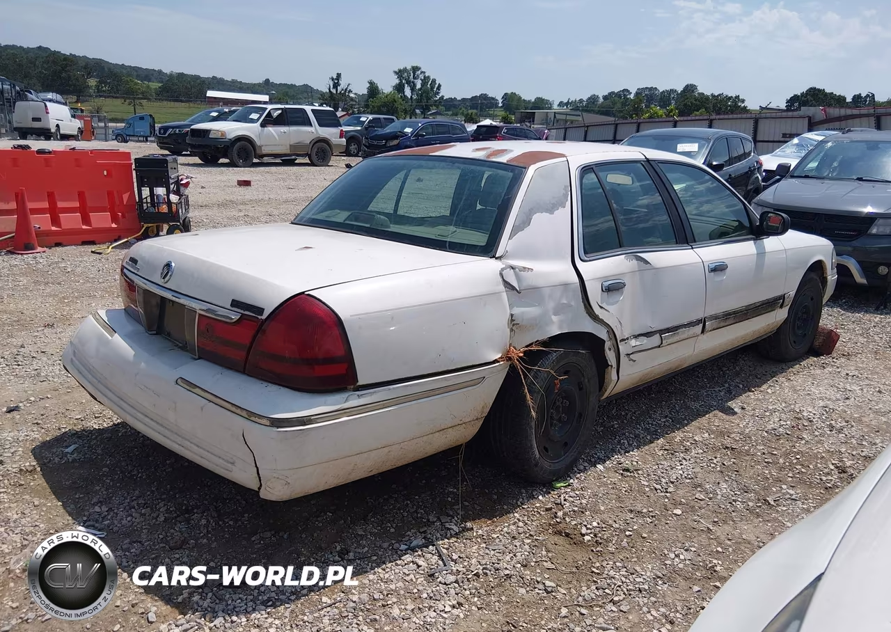 2003 Mercury Grand Marquis Gs VIN:2MEFM74W63X629420 - 4
