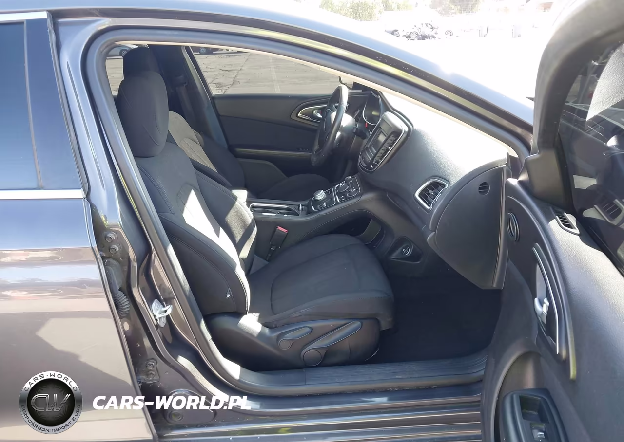 2016 Chrysler 200 Limited VIN:1C3CCCAB9GN103005 - 5