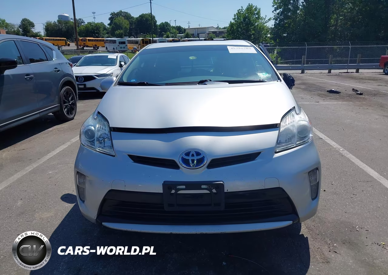 2013 Toyota Prius Three VIN:JTDKN3DU3D5634629 - 12