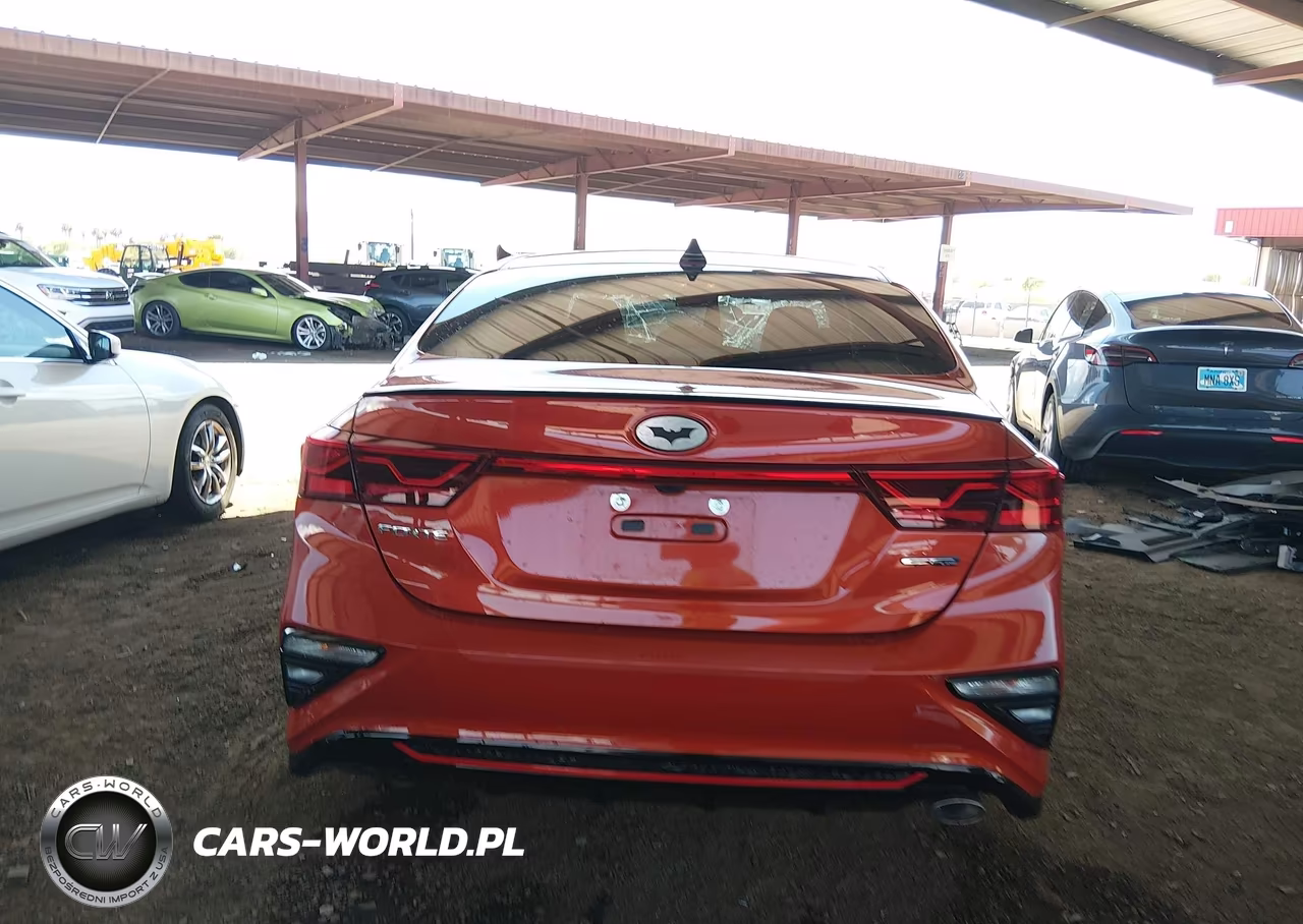 2021 Kia Forte Gt-Line VIN:3KPF34AD8ME377747 - 16