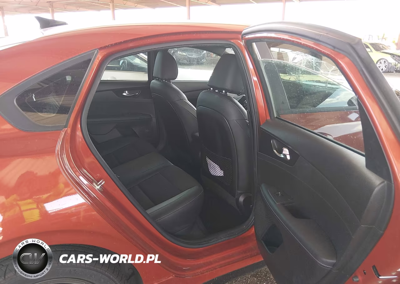 2021 Kia Forte Gt-Line VIN:3KPF34AD8ME377747 - 8