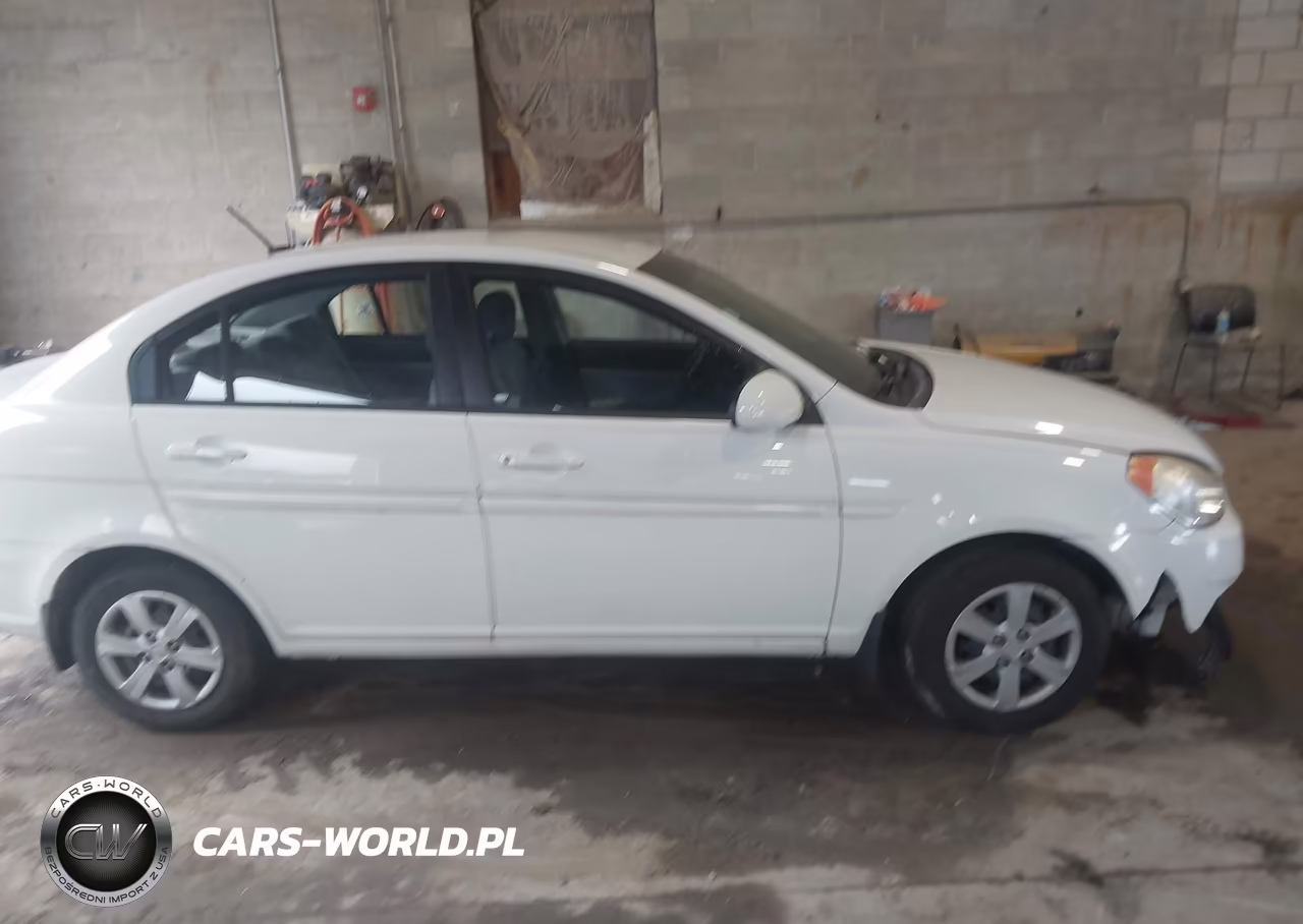 2009 Hyundai Accent Gls VIN:KMHCN46CX9U315316 - 13