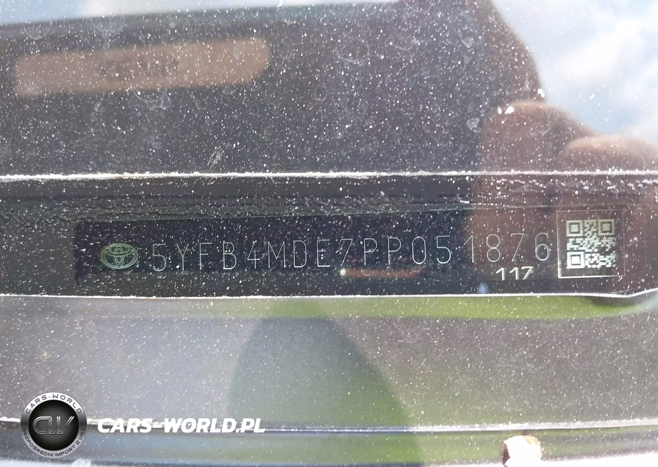 2023 Toyota Corolla Le VIN:5YFB4MDE7PP051876 - 17