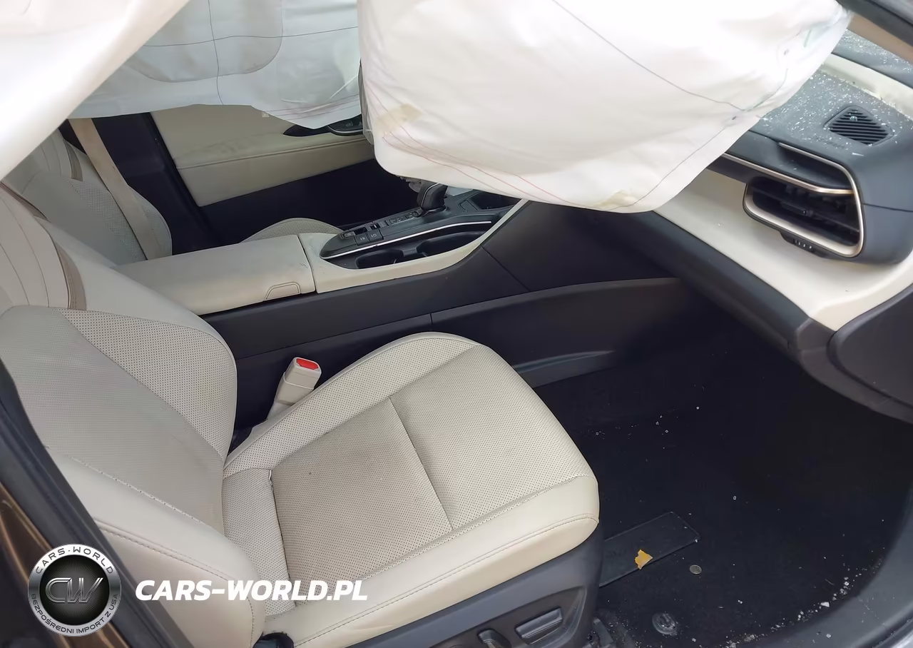 2023 Toyota Crown Limited VIN:JTDAAAAF1P3006134 - 5