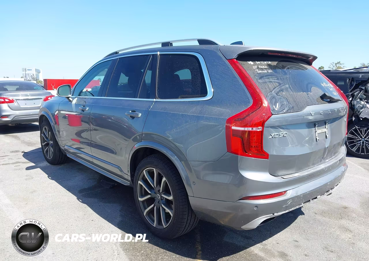 2018 Volvo Xc90 T6 Momentum VIN:YV4A22PKXJ1203925 - 3