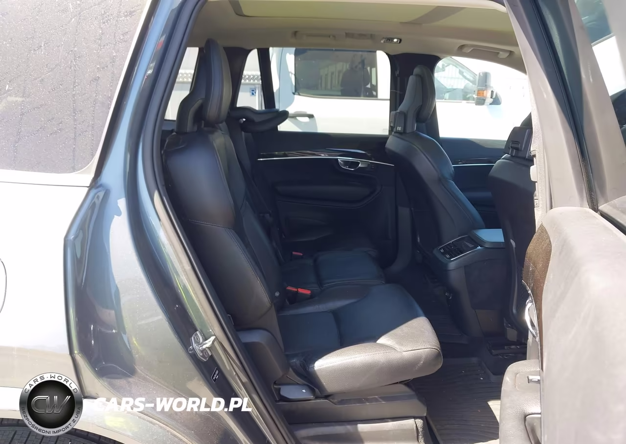 2018 Volvo Xc90 T6 Momentum VIN:YV4A22PKXJ1203925 - 8