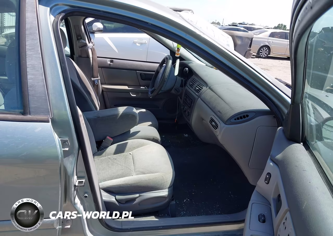 2005 Ford Taurus Se VIN:1FAFP53U25A281601 - 5