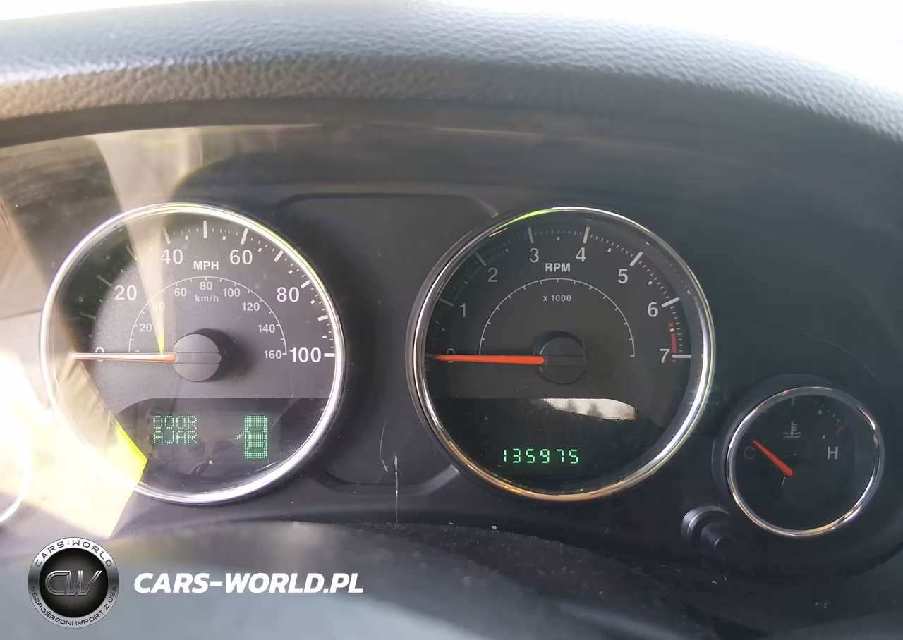 2014 Jeep Wrangler Sahara VIN:1C4AJWBG5EL132725 - 7