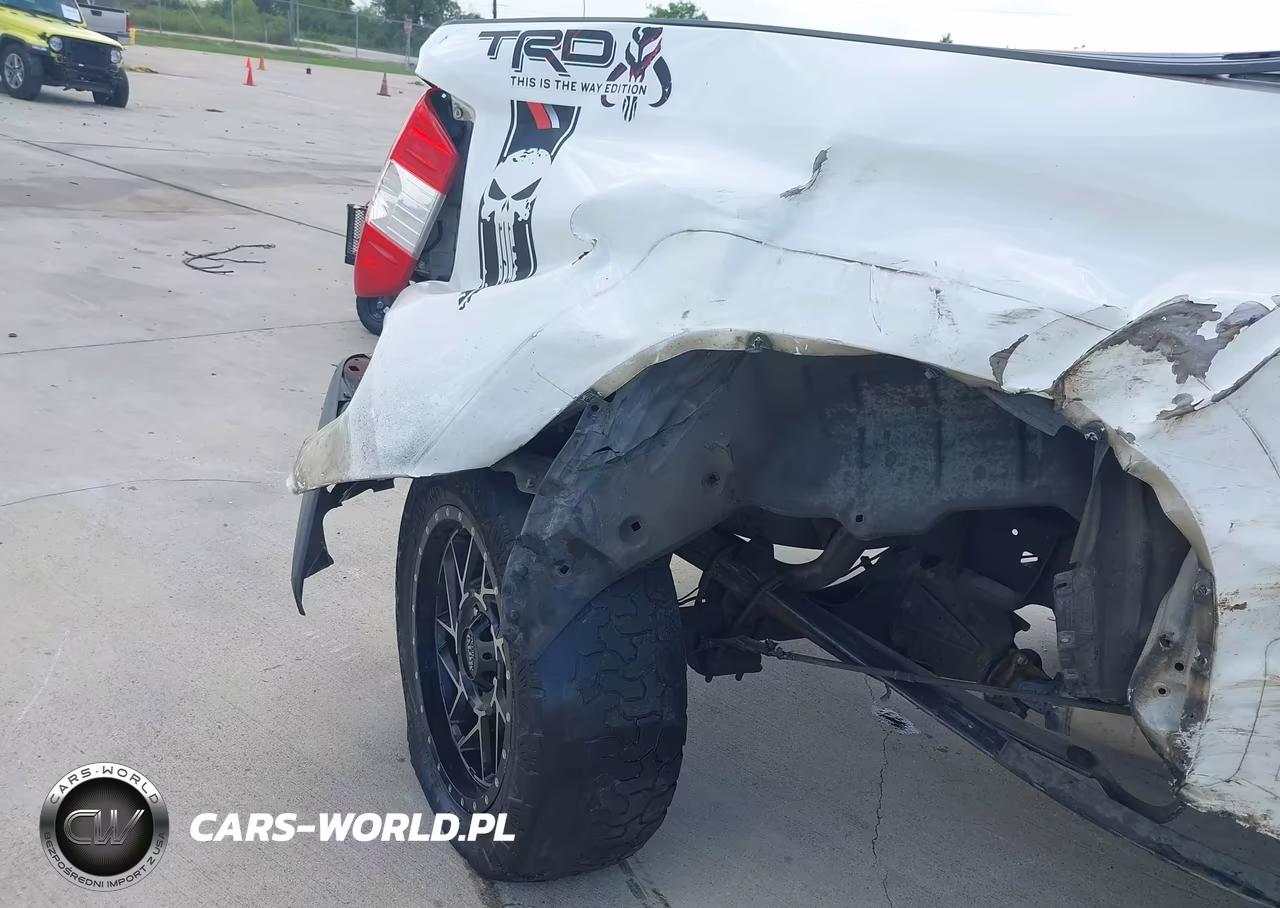 2015 Toyota Tundra Sr 5.7L V8 VIN:5TFTY5F16FX008798 - 16