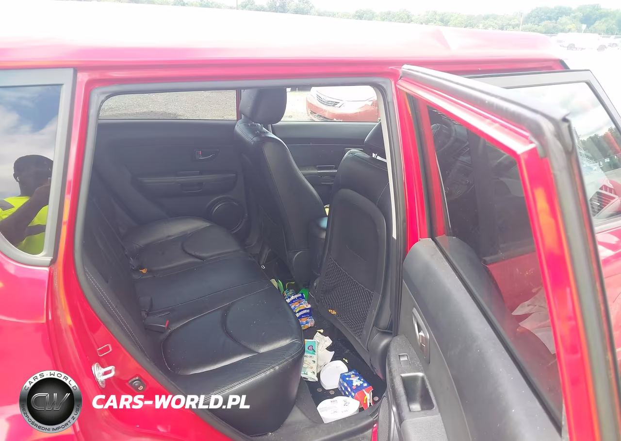 2011 Kia Soul + VIN:KNDJT2A2XB7291334 - 8