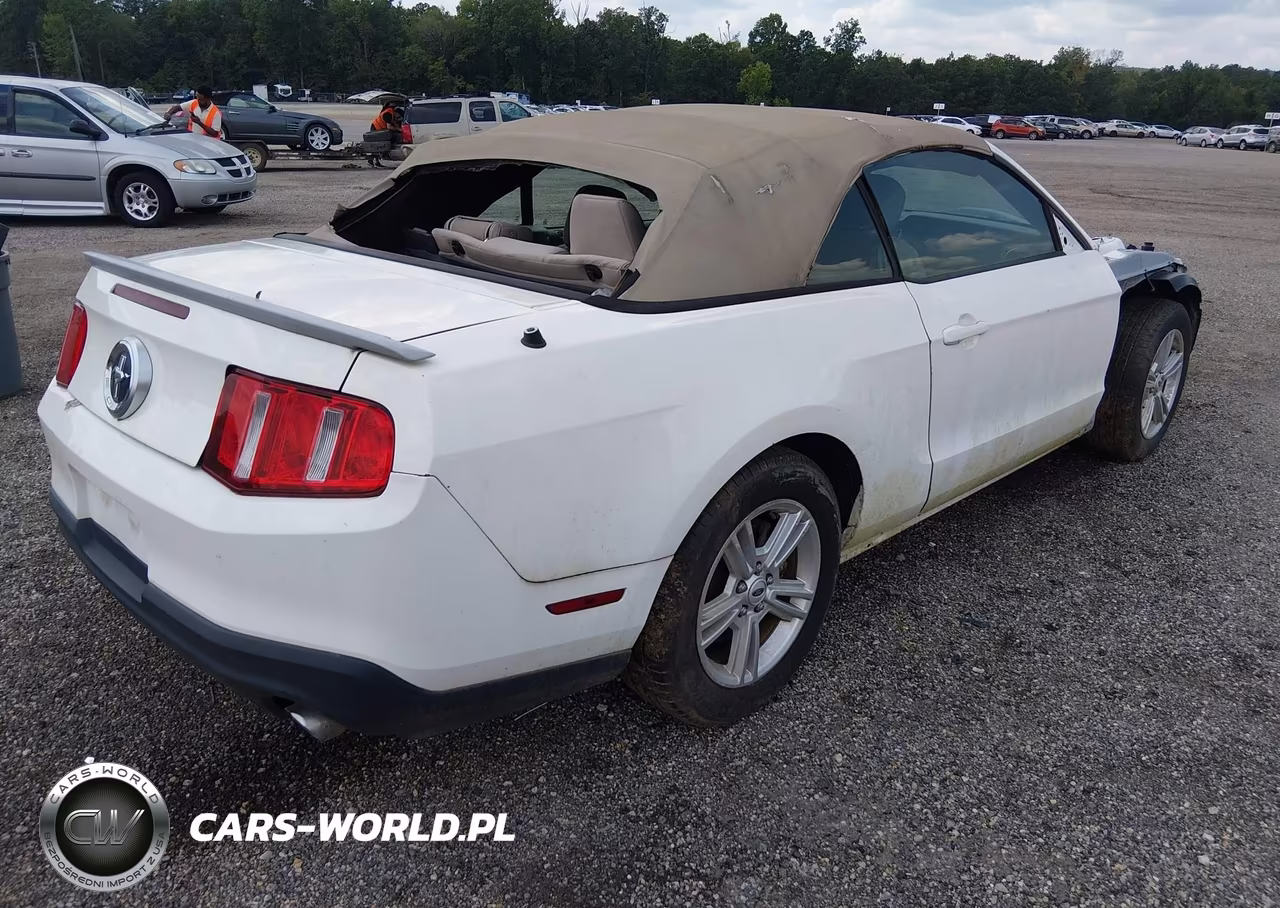 2012 Ford Mustang VIN:1ZVBP8EM7C5212607 - 4