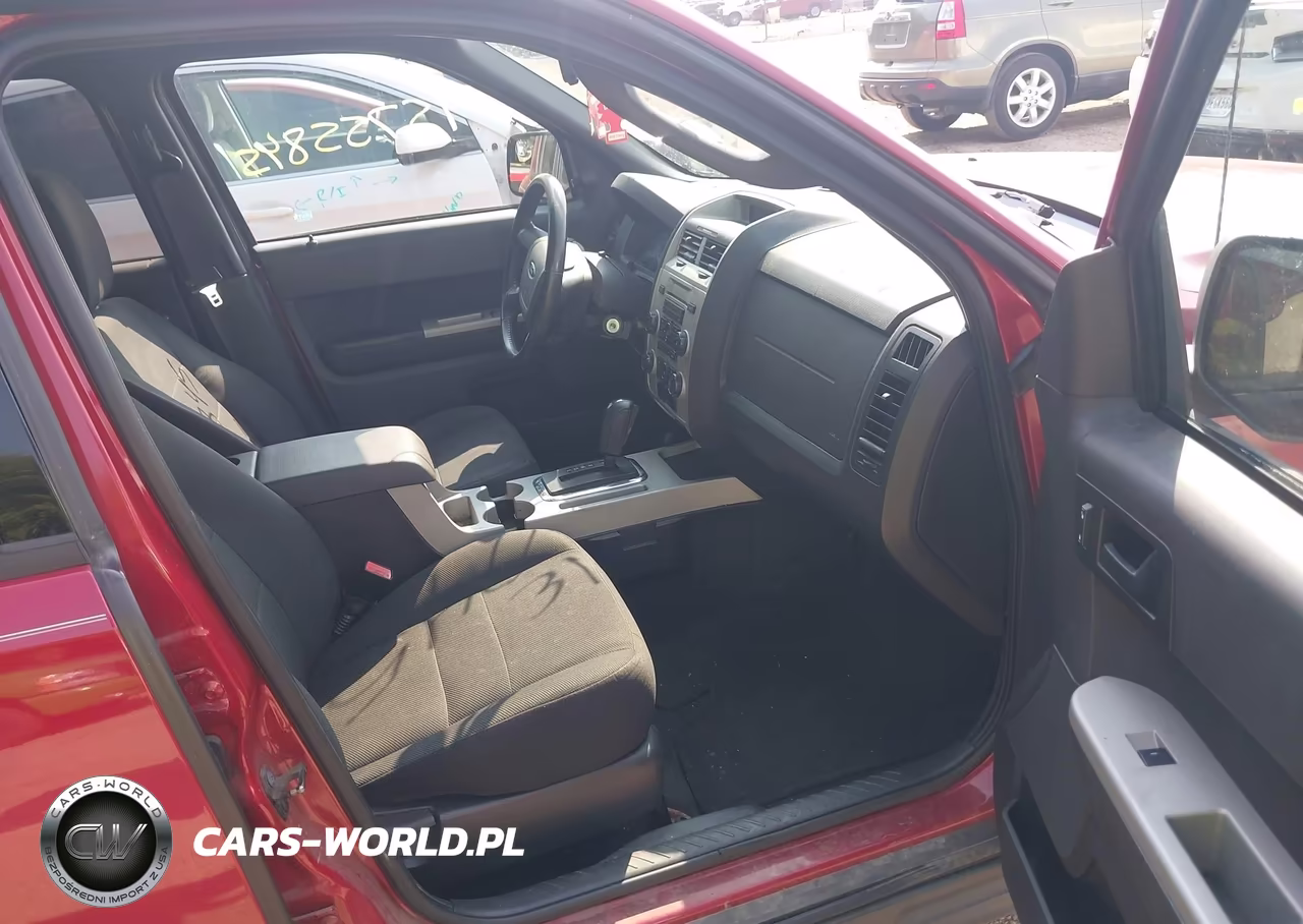 2010 Ford Escape Xlt VIN:1FMCU0D7XAKB79948 - 5