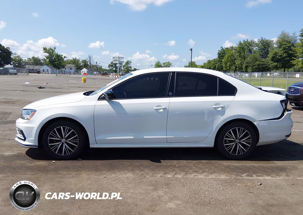 2018 Volkswagen Jetta 1.4T Se-1.4T Wolfsburg Edition VIN:3VWDB7AJ3JM236035 - 14