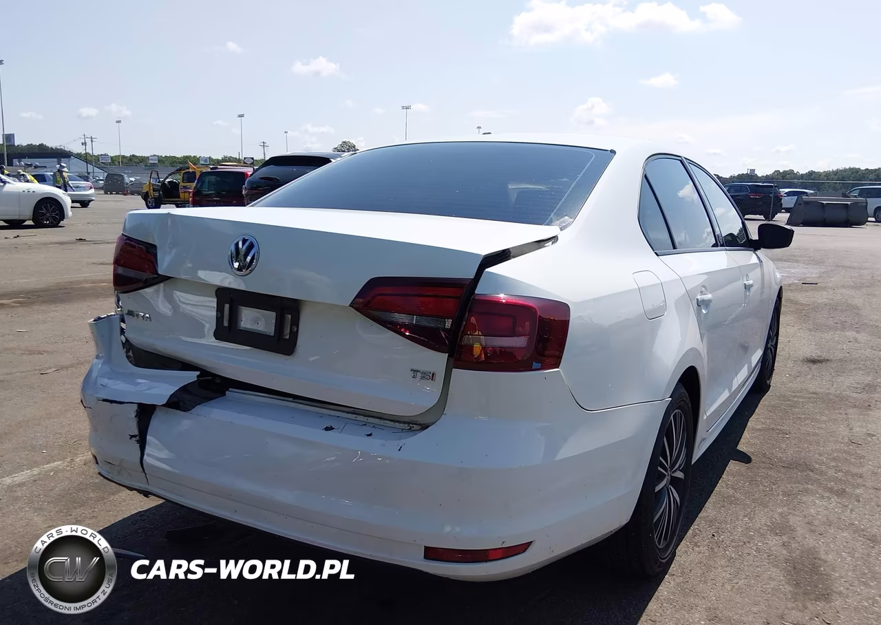 2018 Volkswagen Jetta 1.4T Se-1.4T Wolfsburg Edition VIN:3VWDB7AJ3JM236035 - 4
