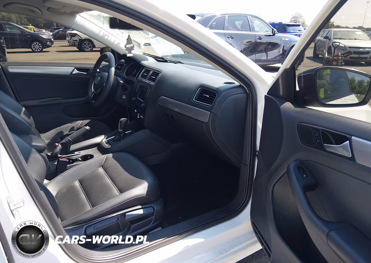 2018 Volkswagen Jetta 1.4T Se-1.4T Wolfsburg Edition VIN:3VWDB7AJ3JM236035 - 5