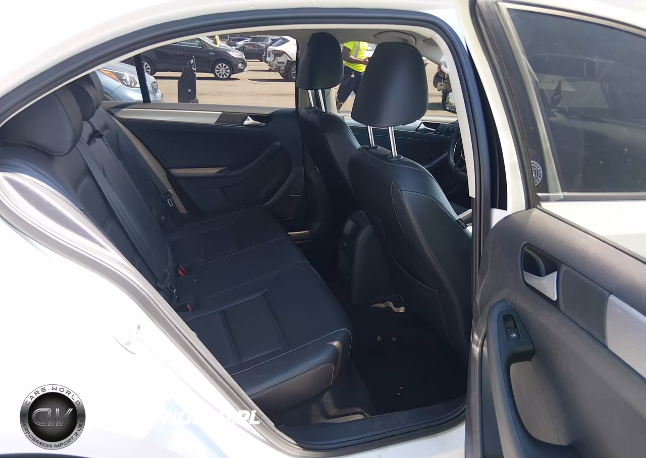 2018 Volkswagen Jetta 1.4T Se-1.4T Wolfsburg Edition VIN:3VWDB7AJ3JM236035 - 8