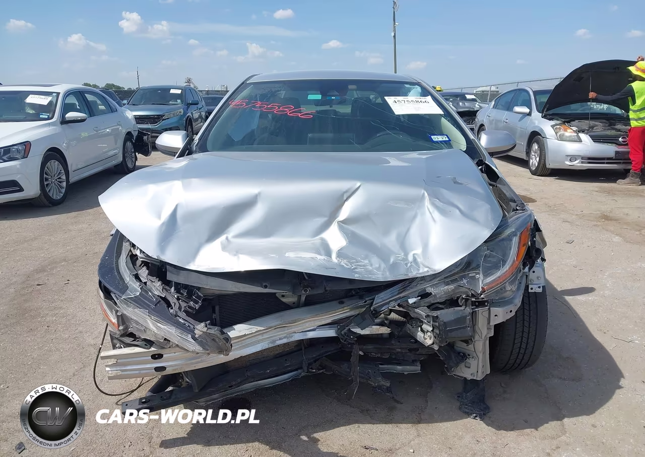 2021 Toyota Corolla Le VIN:JTDEPMAE0MJ154730 - 12