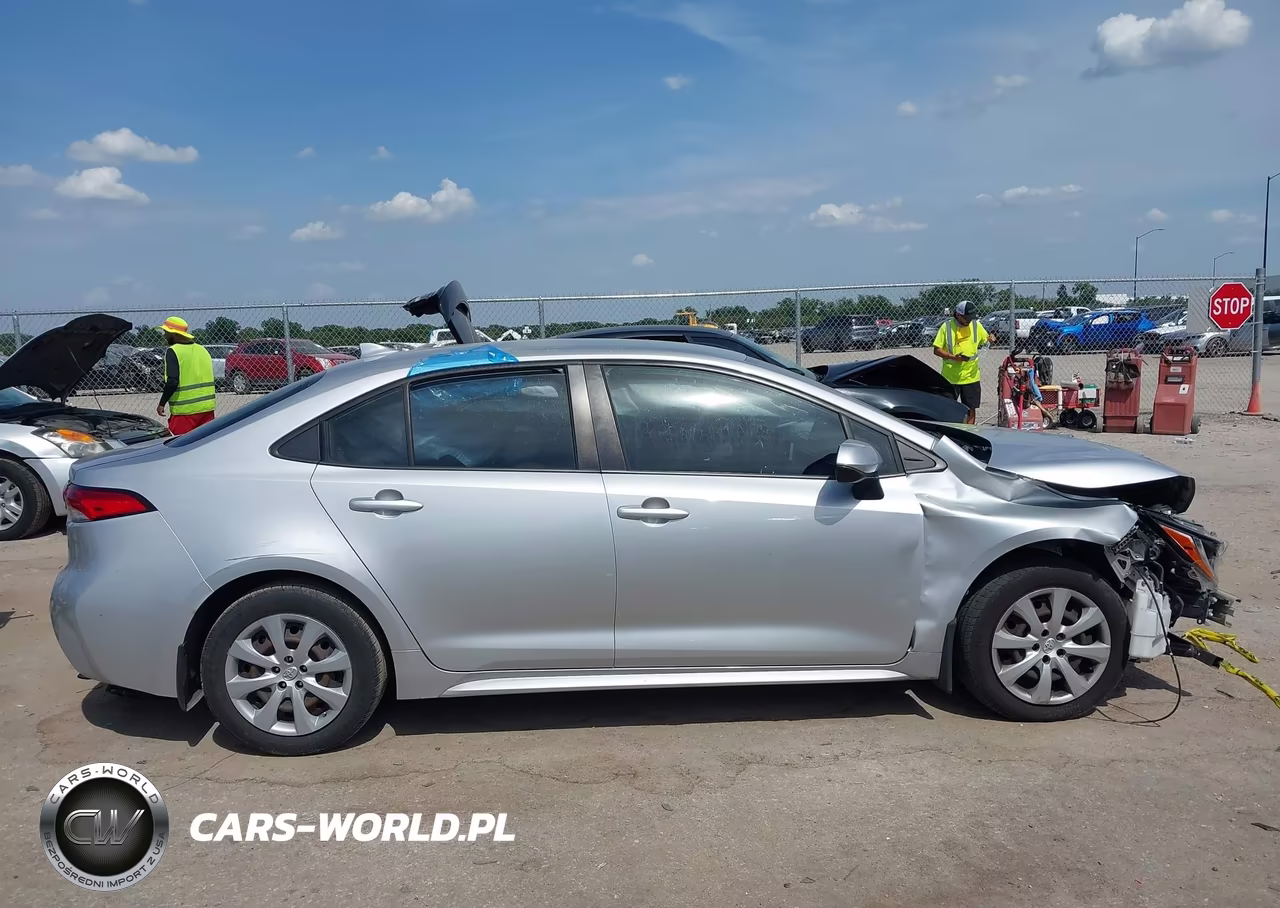2021 Toyota Corolla Le VIN:JTDEPMAE0MJ154730 - 13