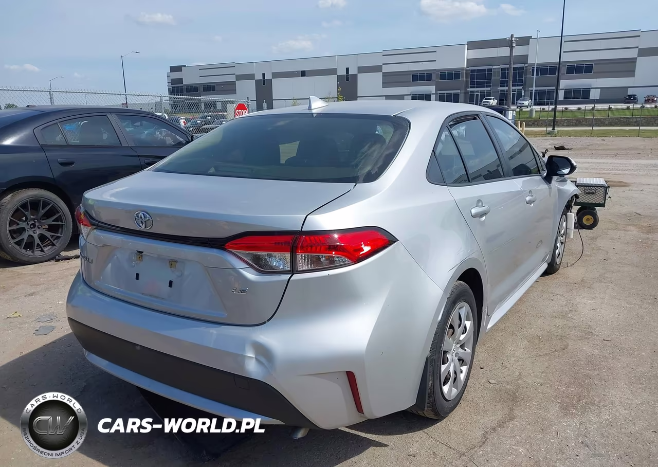 2021 Toyota Corolla Le VIN:JTDEPMAE0MJ154730 - 4