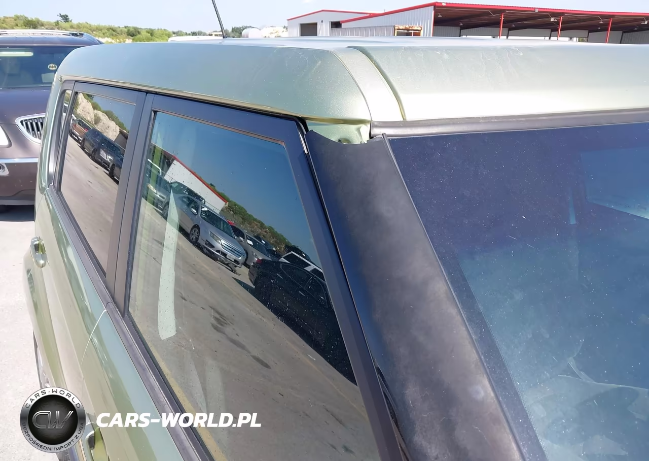 2013 Kia Soul VIN:KNDJT2A55D7524663 - 11